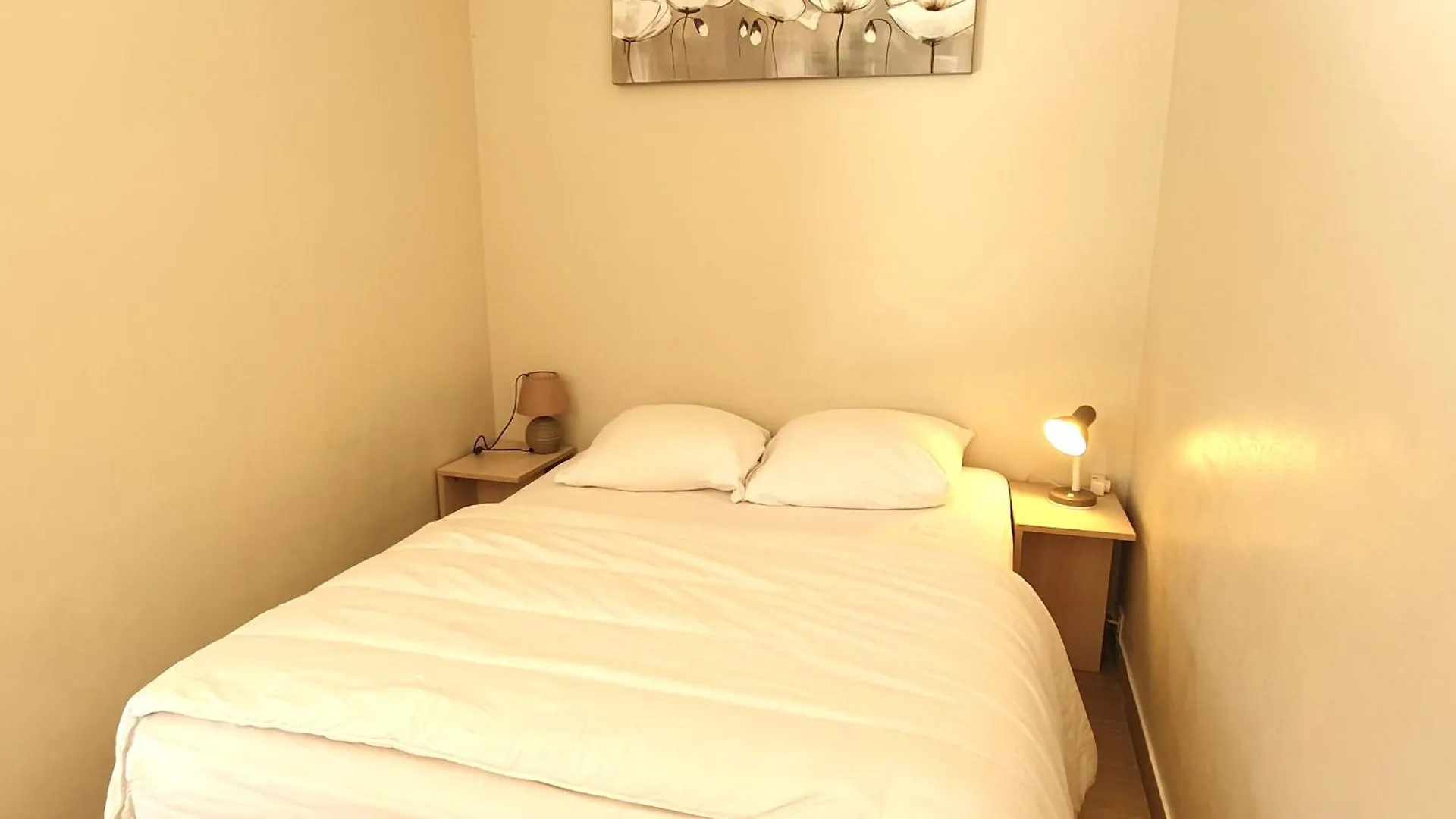 Studio Avec Coin-Nuit, Terrasse Et Parking, Centre Sainte-Maxime, Proche Plages - 4 Pers. - Fr-1-780-61 Sainte-Maxime