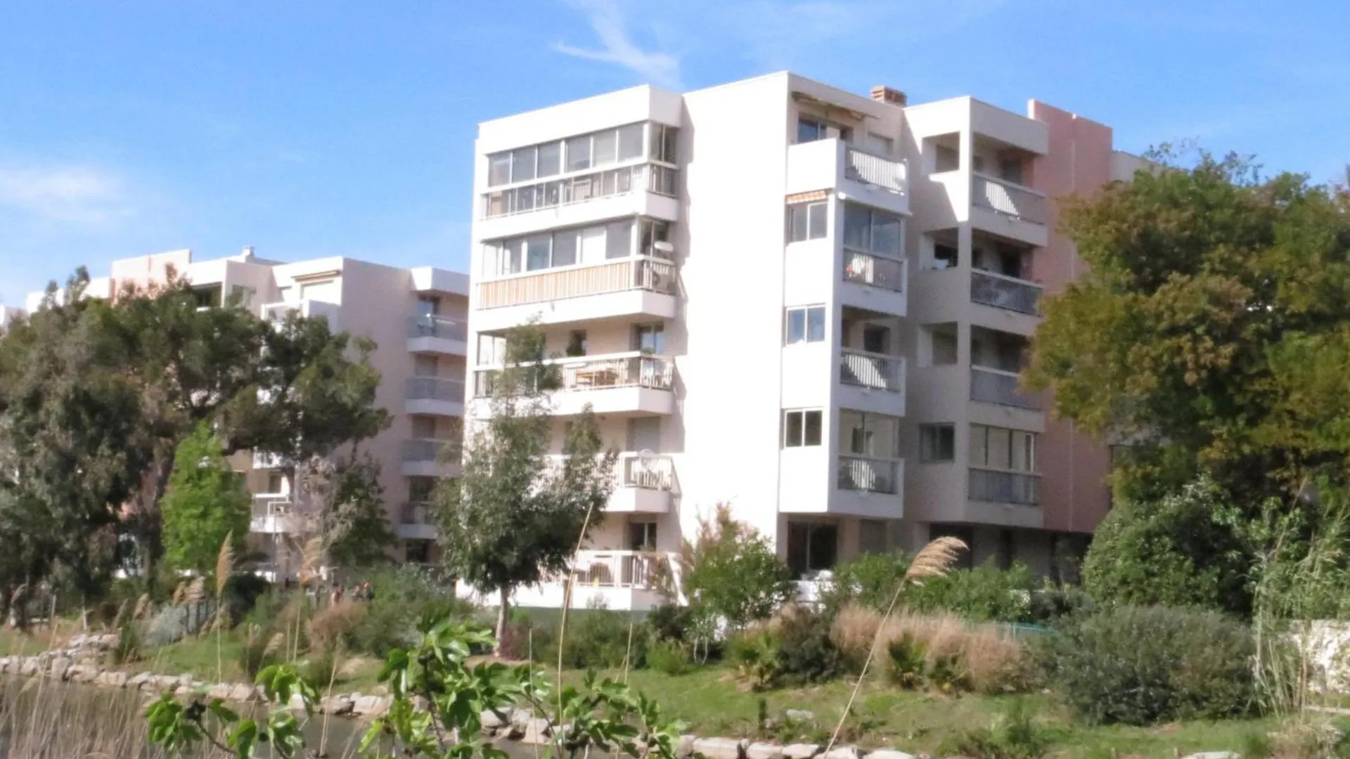 Apartment Studio Avec Coin-Nuit, Terrasse Et Parking, Centre Sainte-Maxime, Proche Plages - 4 Pers. - Fr-1-780-61 France